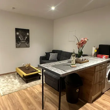 Innsbruck Home Инсбрук